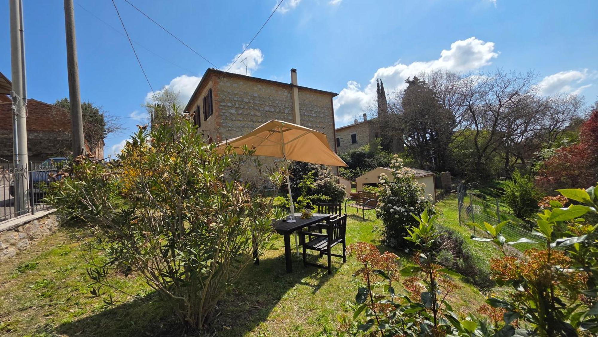 A Casa Di Gabri Βίλα Montefollonico Εξωτερικό φωτογραφία