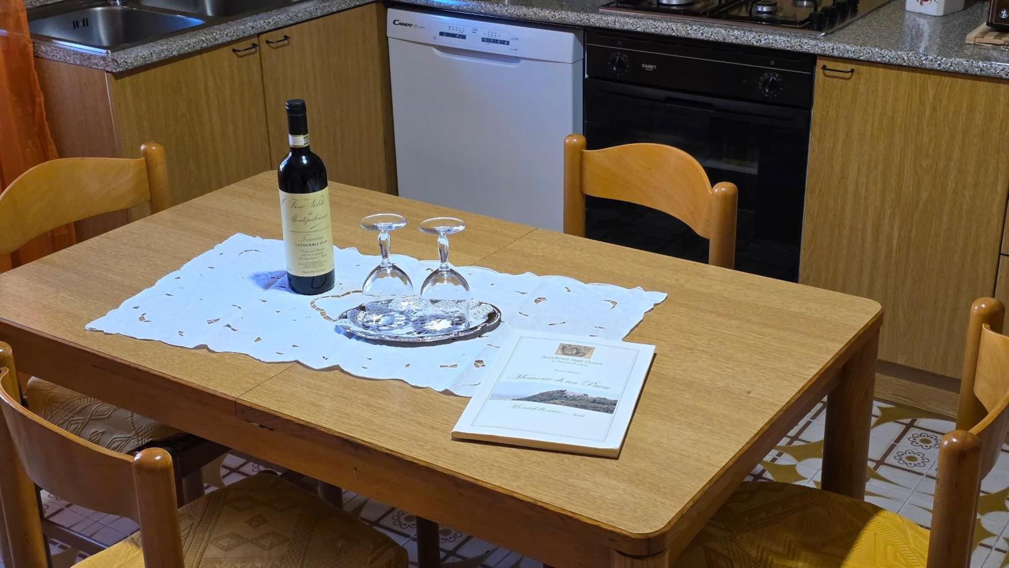 A Casa Di Gabri Βίλα Montefollonico Εξωτερικό φωτογραφία